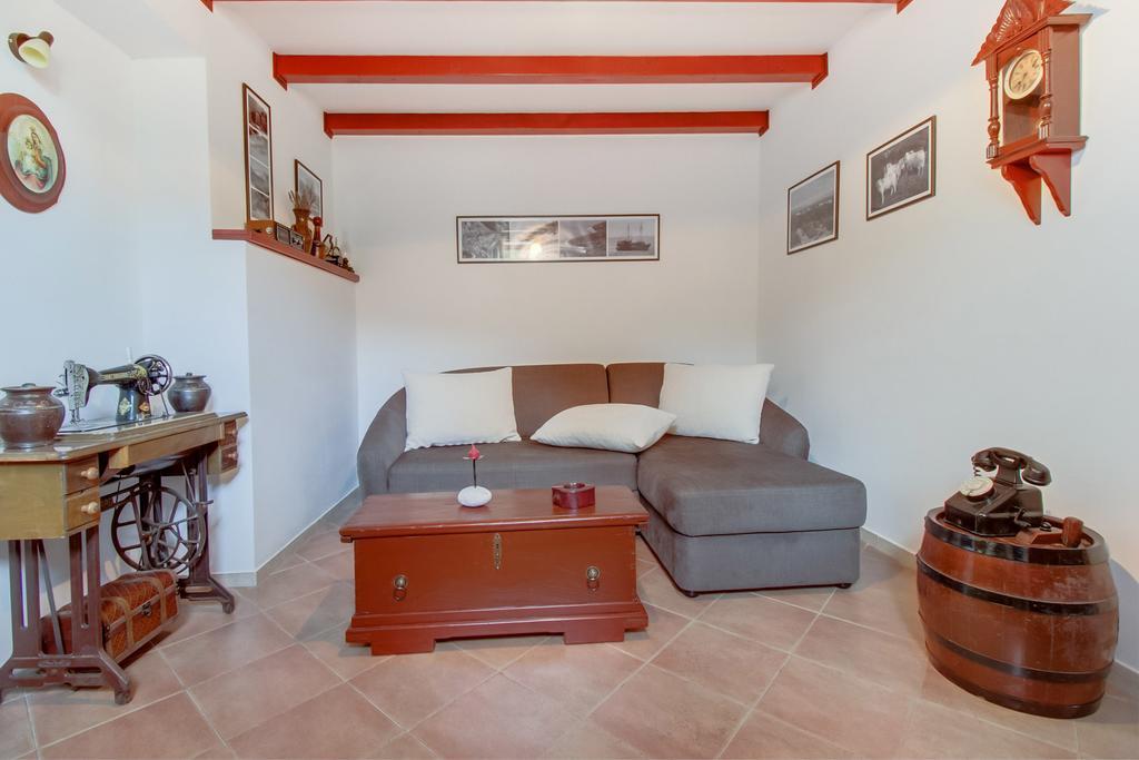 Apartments Franjo Mali Lošinj Pokoj fotografie