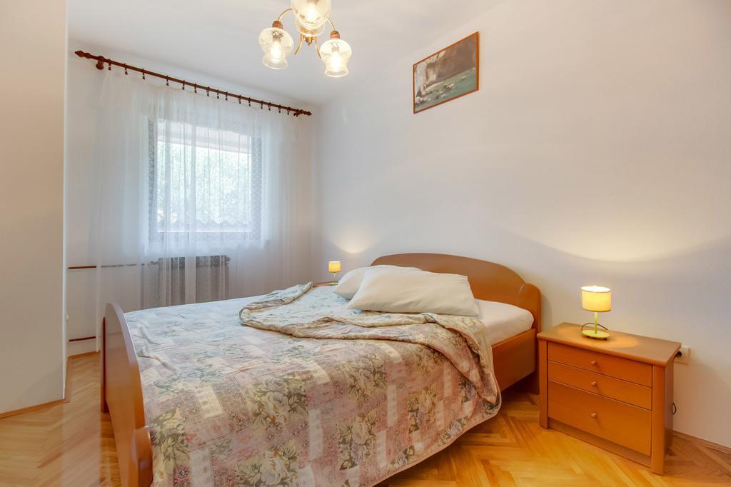 Apartments Franjo Mali Lošinj Pokoj fotografie