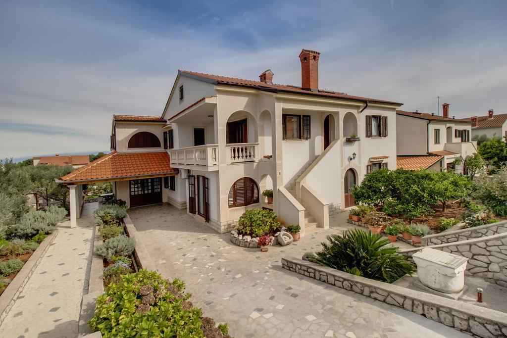 Apartments Franjo Mali Lošinj Pokoj fotografie